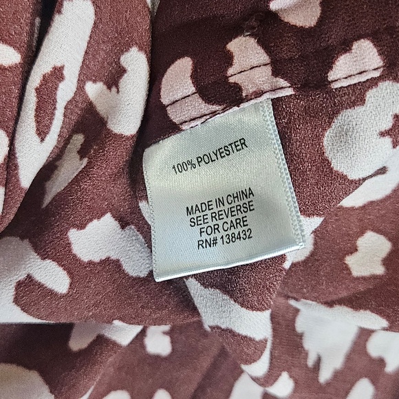 ModCloth Skirt Womens 2 Burgundy Pink Leopard Pleated Button Front A Line - Picture 6 of 7